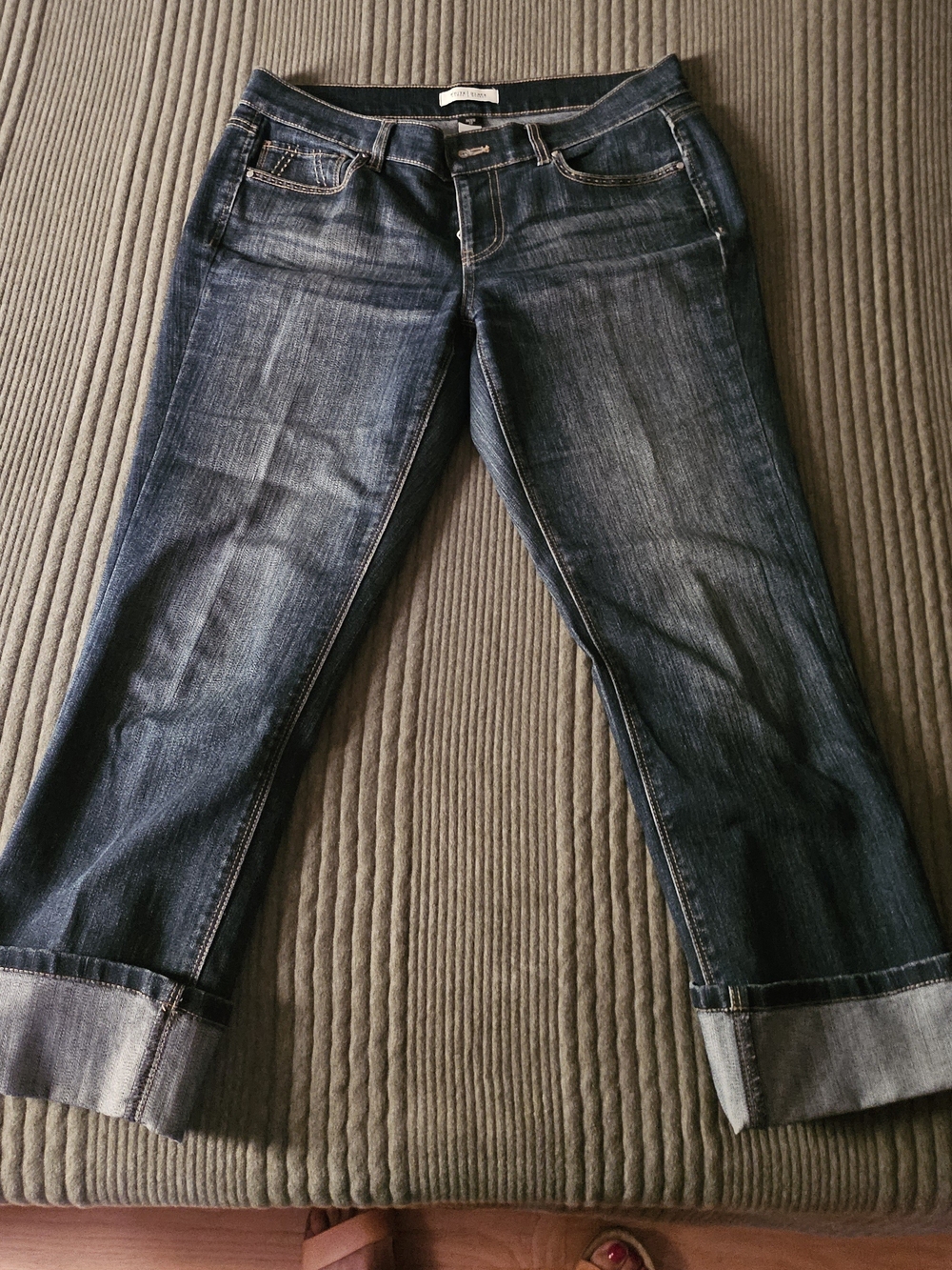 White House Black Market Dark Blue Cropped Straight Jeans